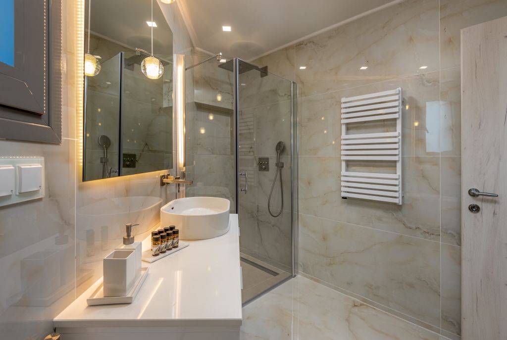 Panorama Luxury Penthouse Badezimmer b